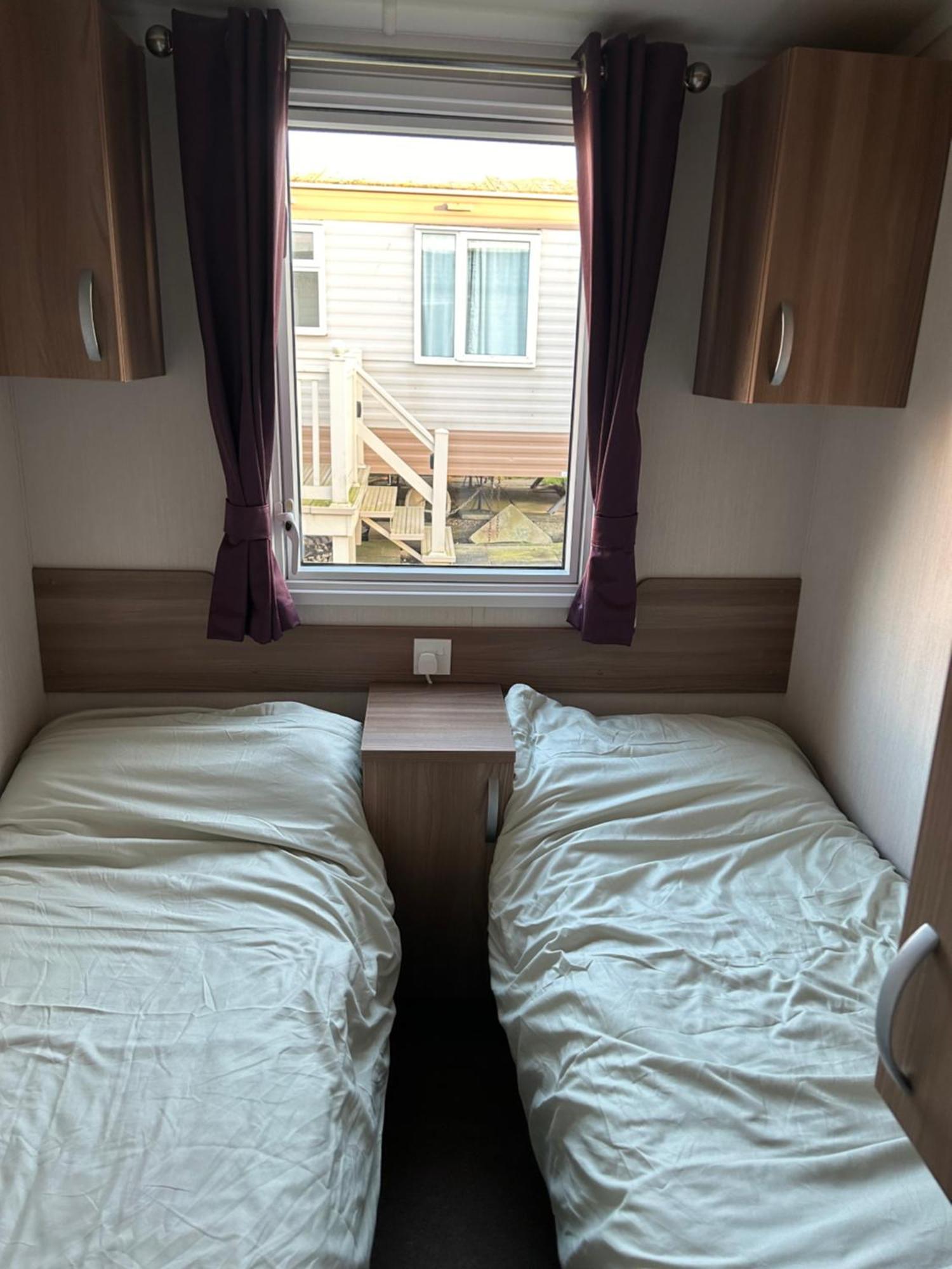 סקארבורו 3 Bedroomed Caravan With Amazing Sea Views! מראה חיצוני תמונה