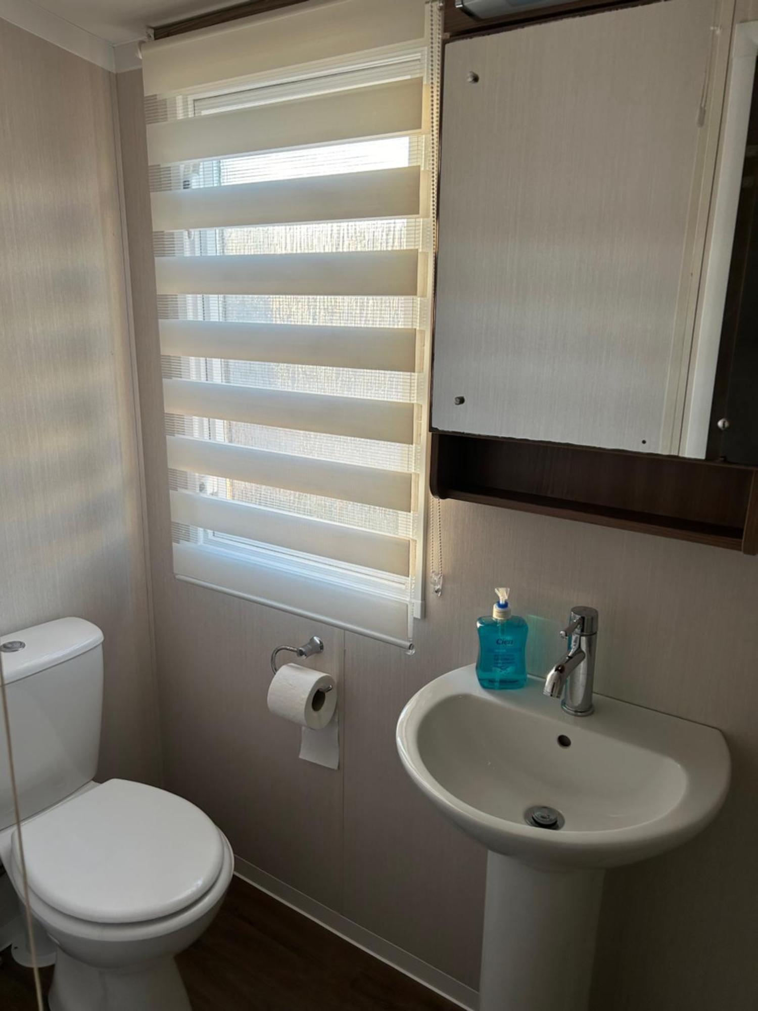 סקארבורו 3 Bedroomed Caravan With Amazing Sea Views! מראה חיצוני תמונה